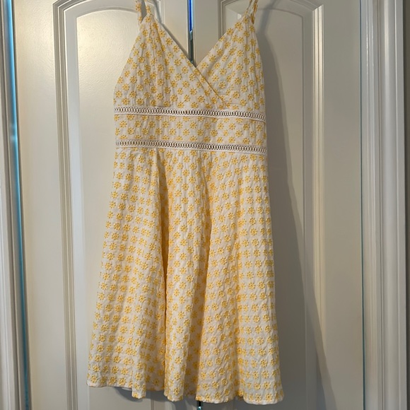 yellow floral sun dress - Picture 1 of 4